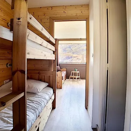 Appartement Aravis - Confortable - Acces Direct Aux Pistes - Balcon Mae-1494
